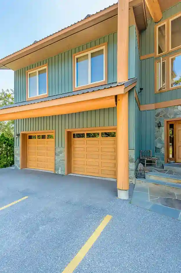 Dependable Commercial Door Repair in Whitby